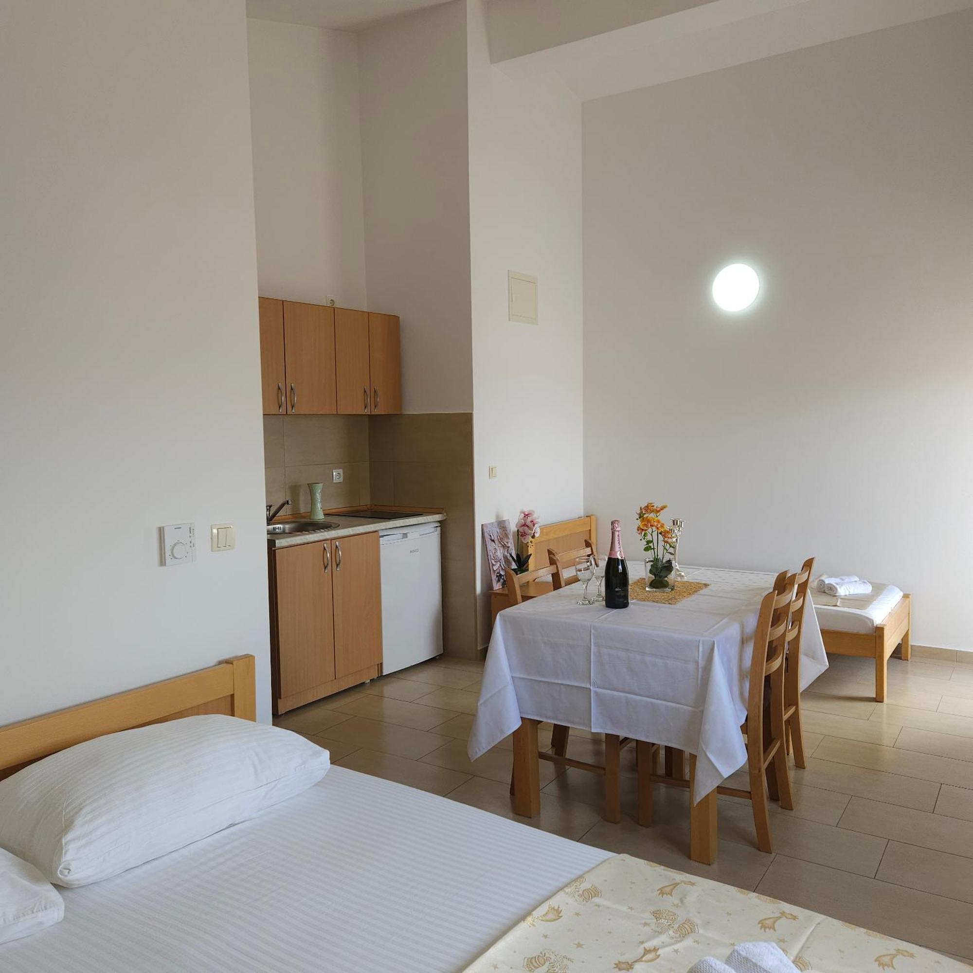 Apartments Cytrus Neum Luaran gambar