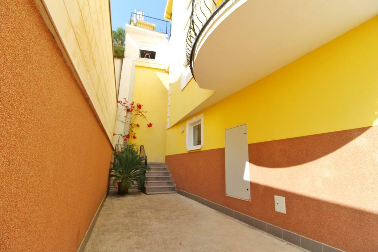 Apartments Cytrus Neum Luaran gambar